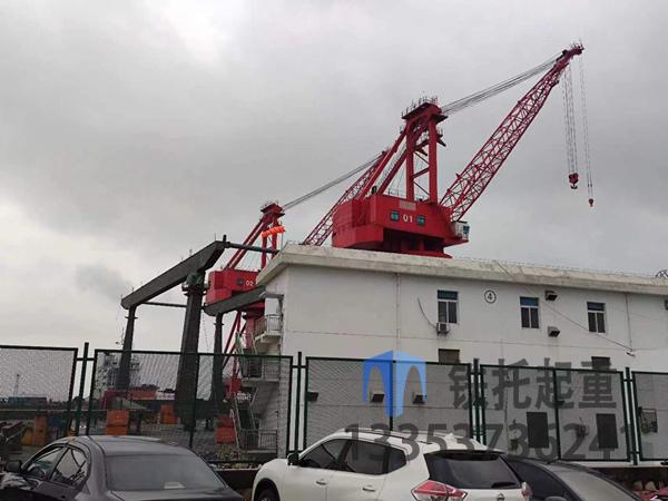 江蘇淮安門座式起重機(jī)廠家細(xì)心制造